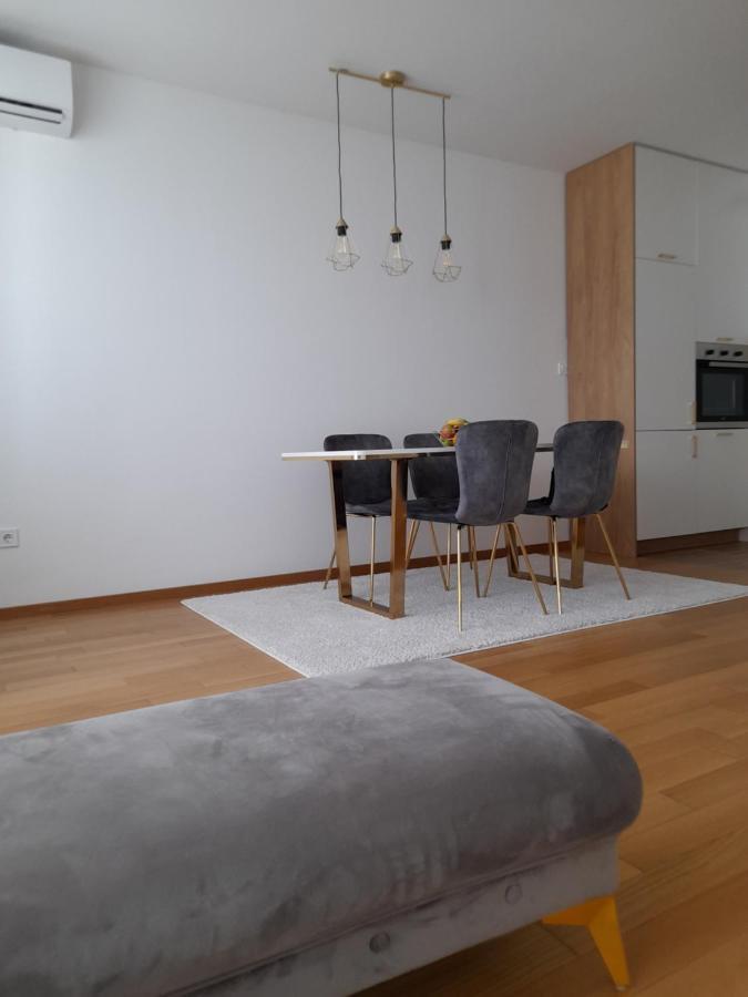 Apartman Lena Banja Luka Exterior foto