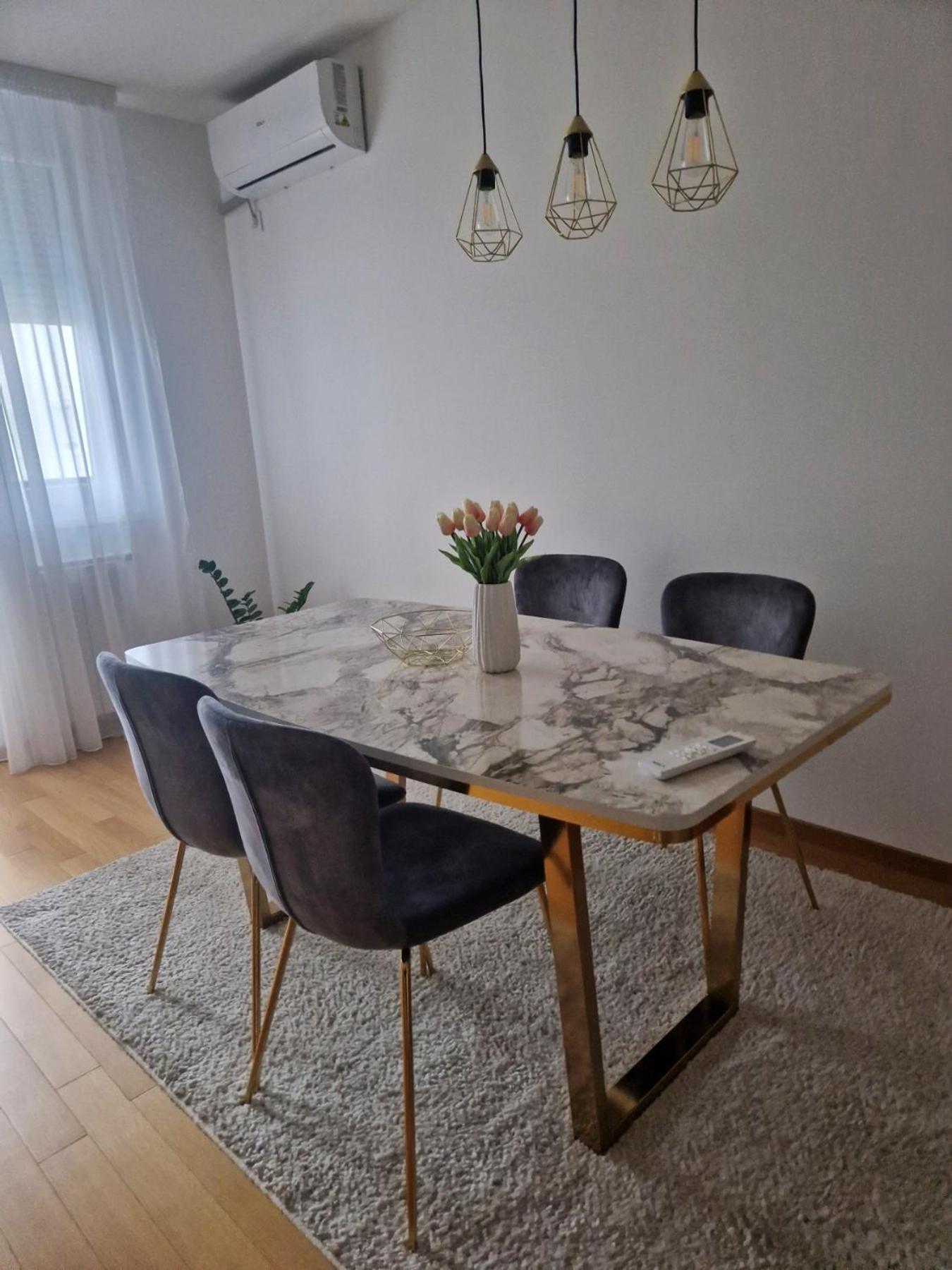 Apartman Lena Banja Luka Exterior foto